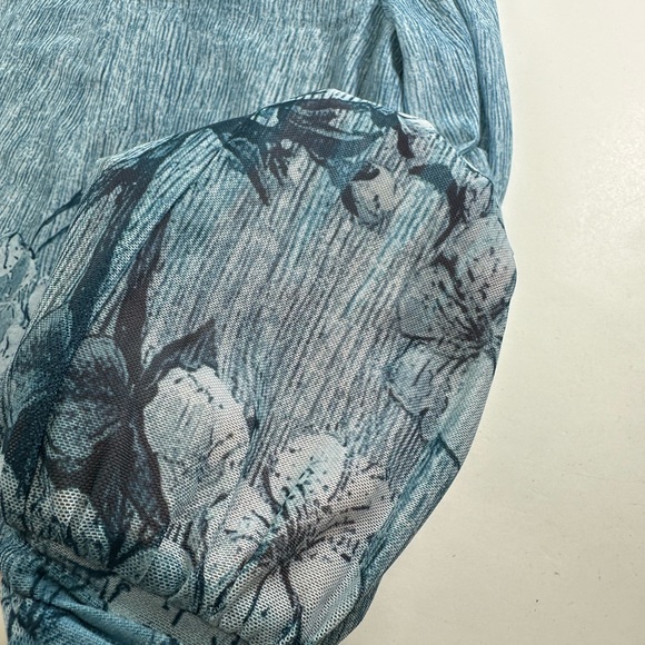 Timeson Women's Long Sleeve Scoop Neck Pleated Front Fitted Blouse Tops LARGE - Picture 11 of 11